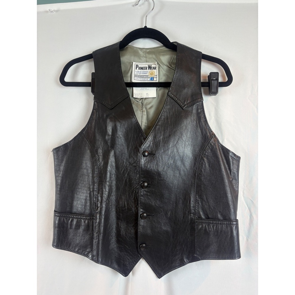 Vintage Pioneer Wear Black Genuine Leather Western Vest 40 Style 318 USA Made